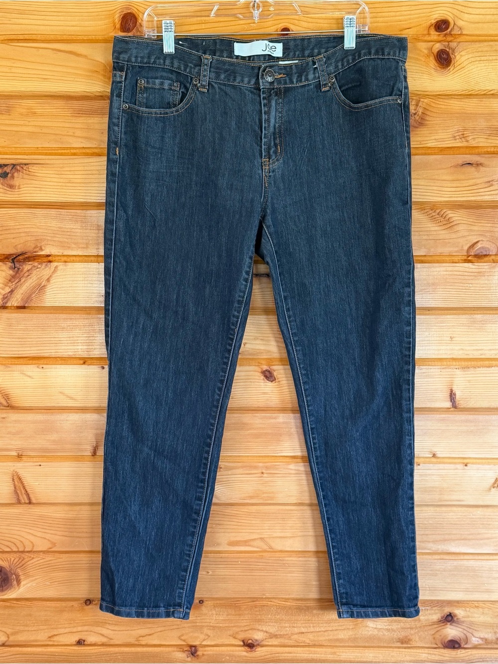 Women’s Dark Blue Straight-Leg Jeans
